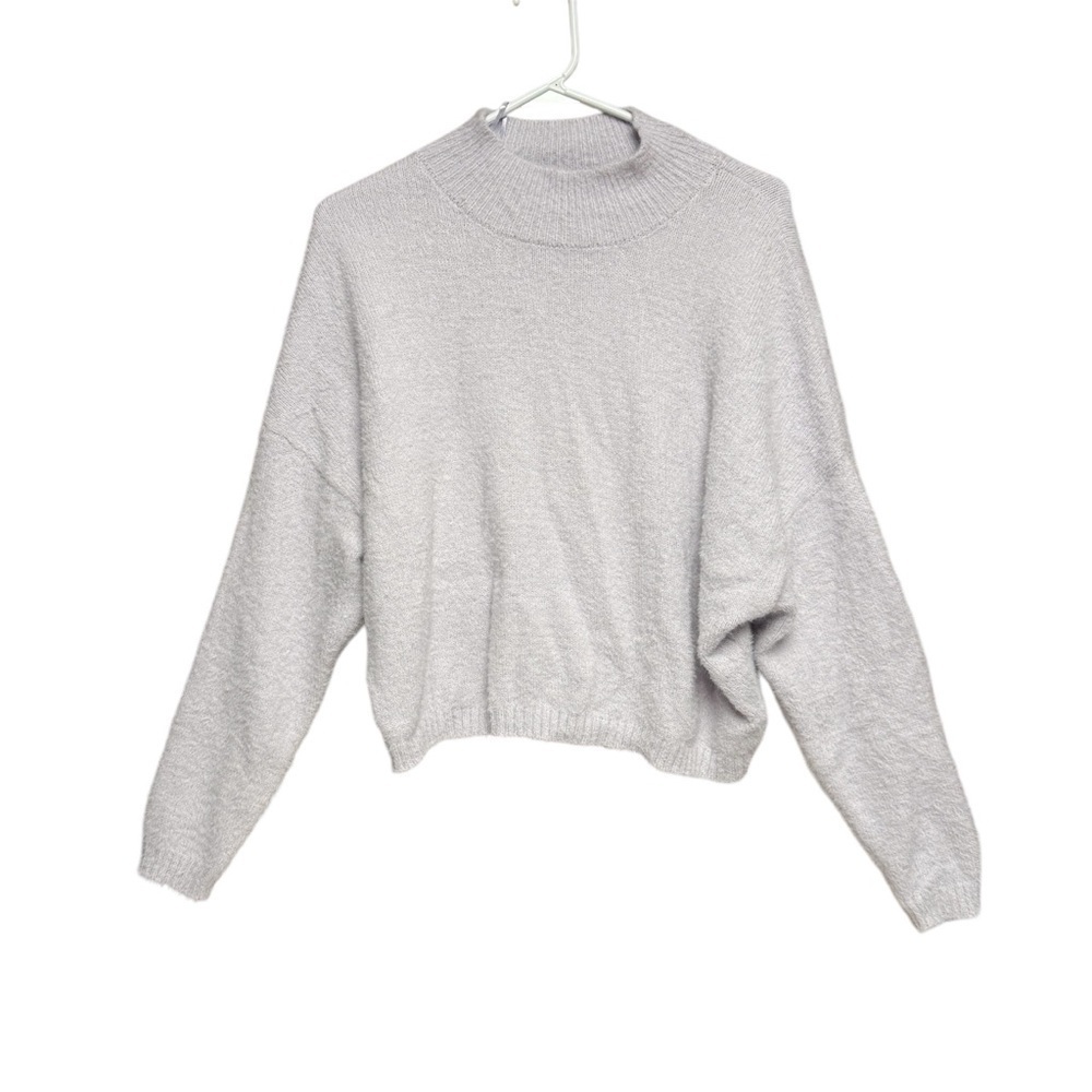 Sincerely Jules light purple kickback Cozy. Size small Sweater so soft